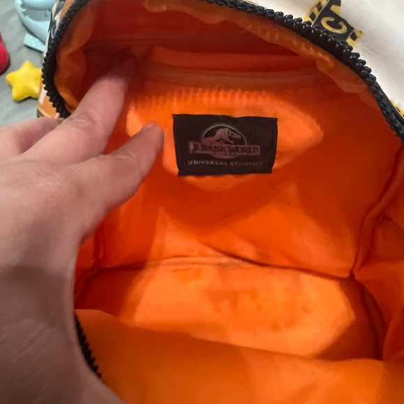 Universal Studios Jurassic Park Backpack - Picture 2 of 4